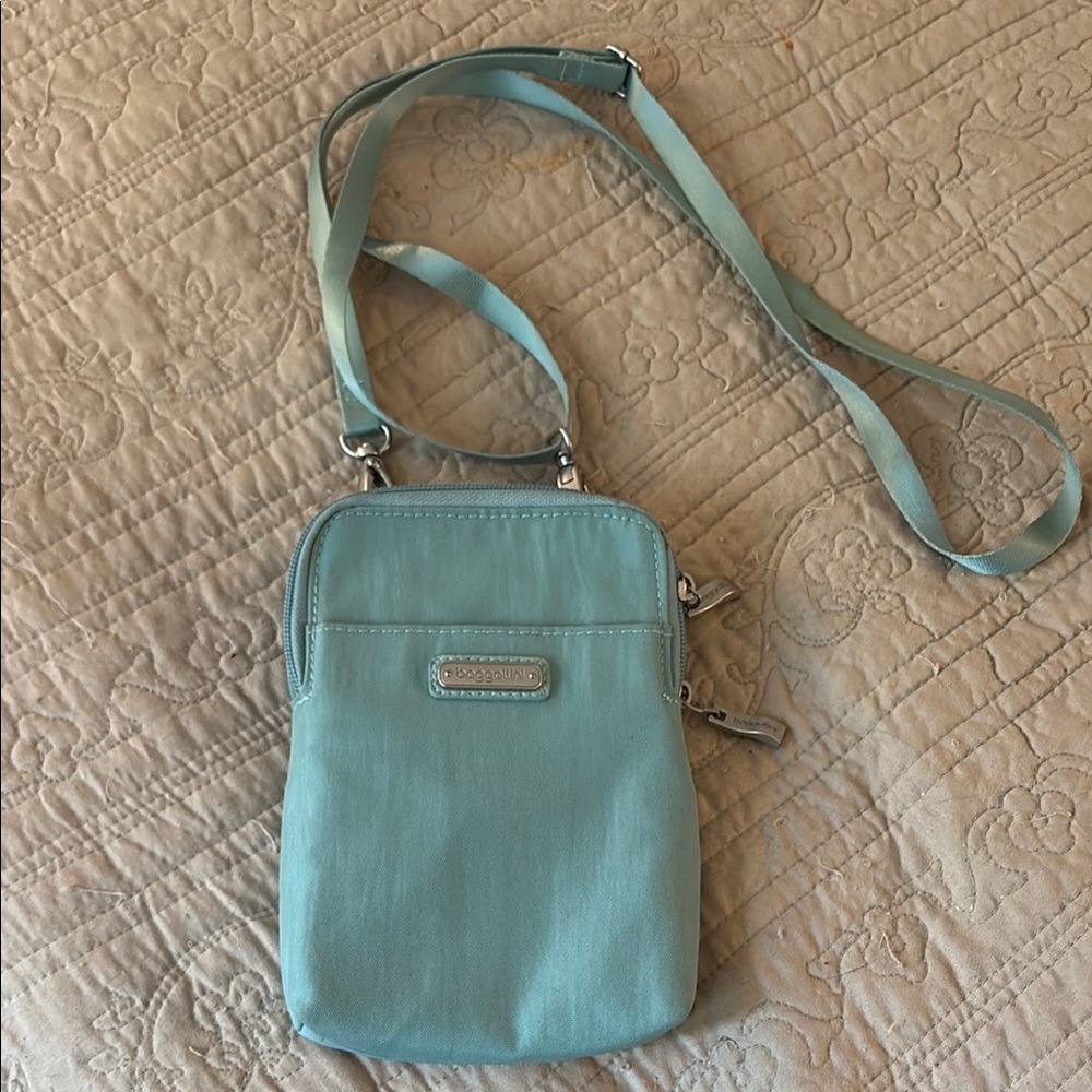 Baggallini Blue Crossbody Bag Lightweight Adjustable